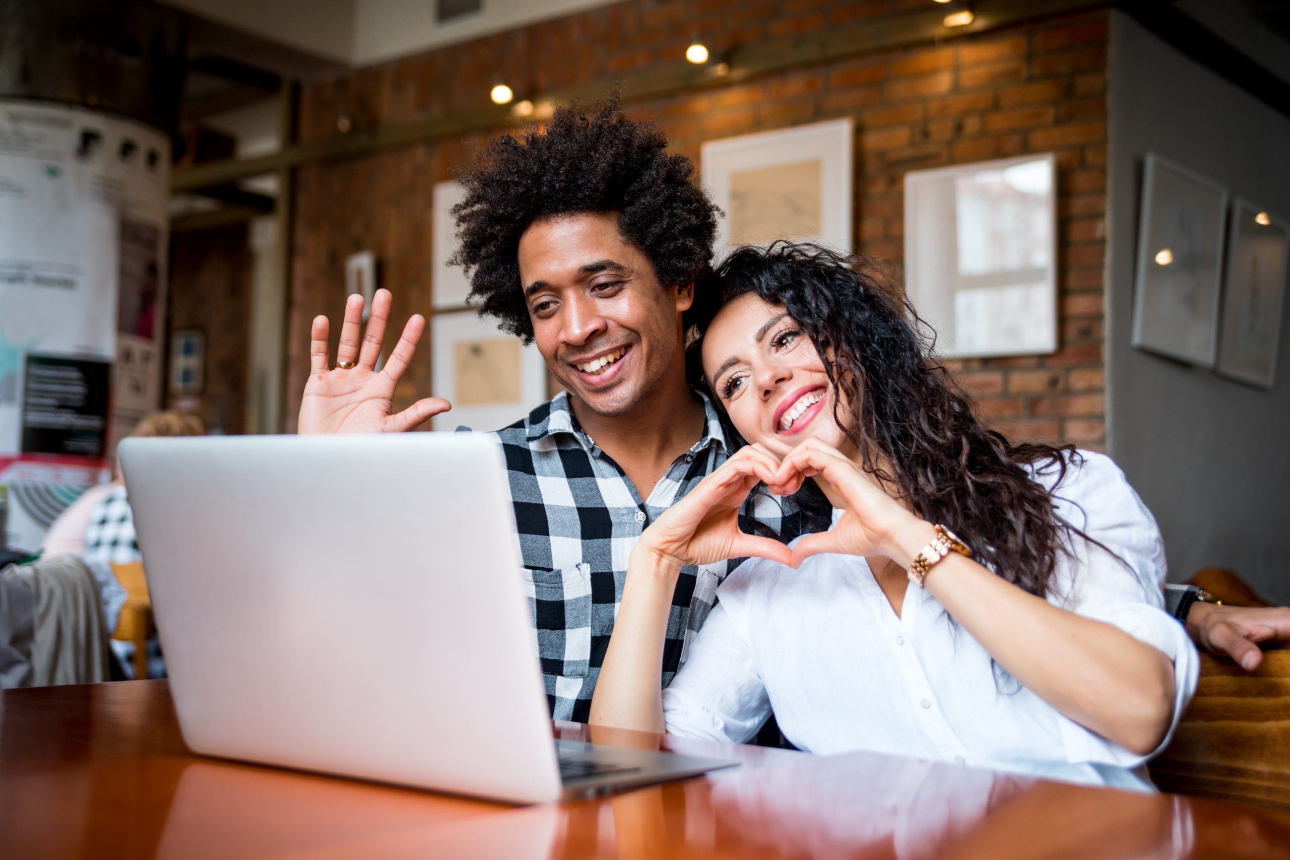 5 Psychic Offers for Extra Revenue in Love & Dating Blogs